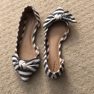 Striped flats